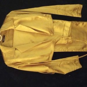 2piece suit gold satin small jkt and high waisted pant stove pipe leg